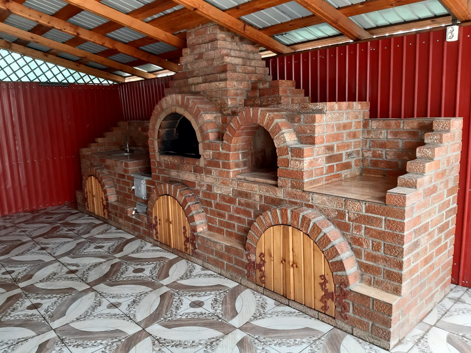 gratar de gradina din caramida